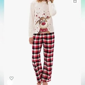 Festive Reindeer Pajama Set Size Small